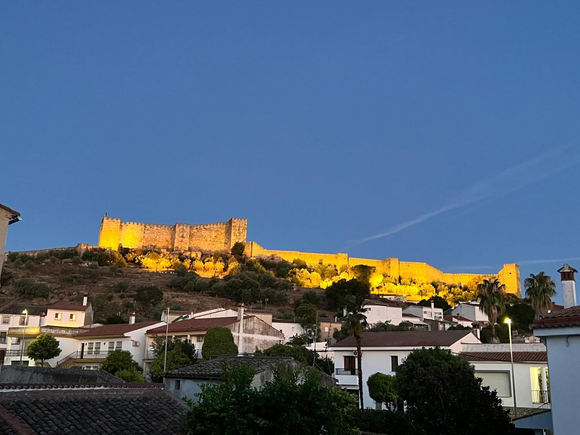 Grupo Garcia De Paredes Apartamentos Turisticos Trujillo Eksteriør billede