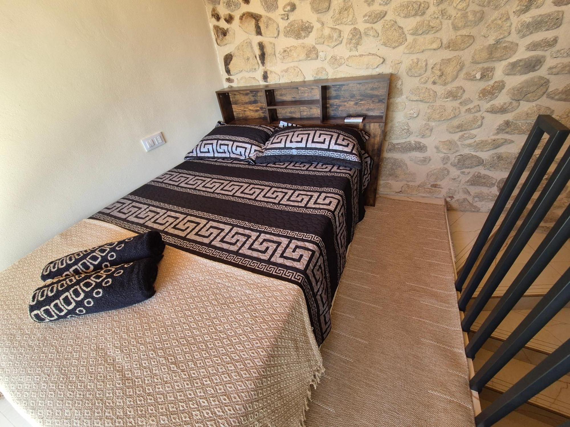 Grupo Garcia De Paredes Apartamentos Turisticos Trujillo Eksteriør billede