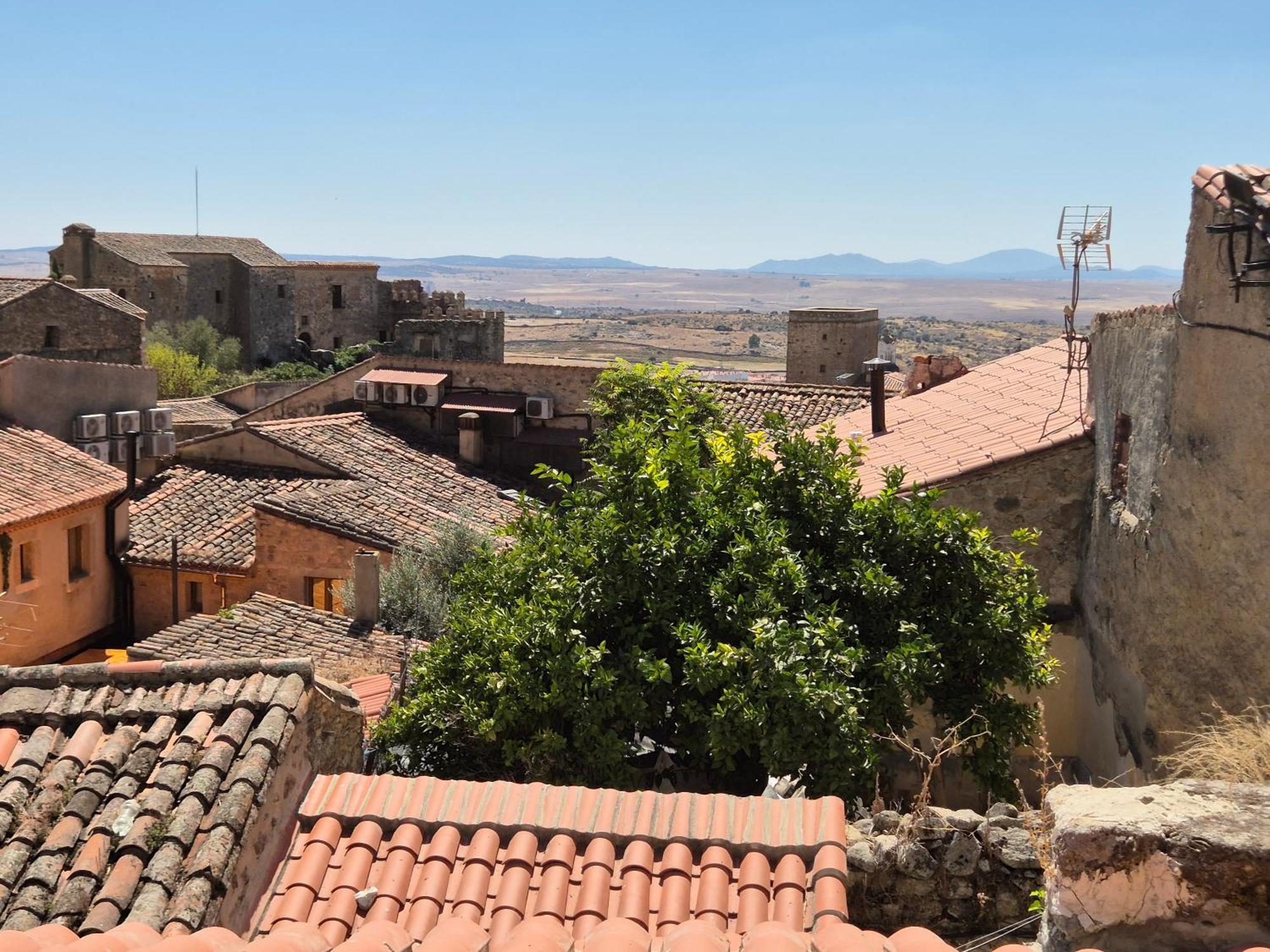 Grupo Garcia De Paredes Apartamentos Turisticos Trujillo Eksteriør billede