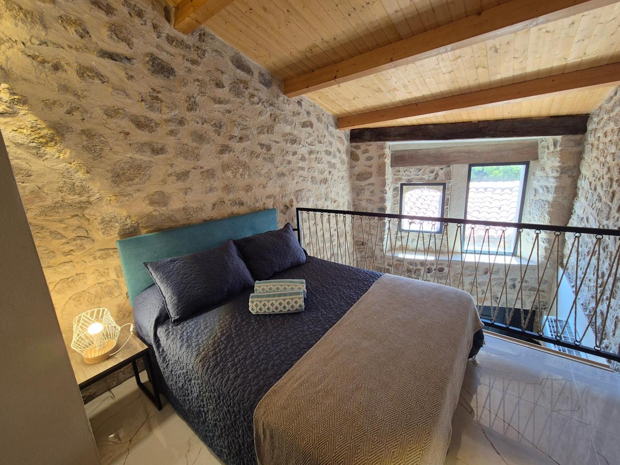 Grupo Garcia De Paredes Apartamentos Turisticos Trujillo Eksteriør billede